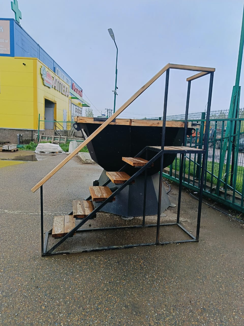  Чан банный d2100мм с печкой, крышей, лестницей 1200л