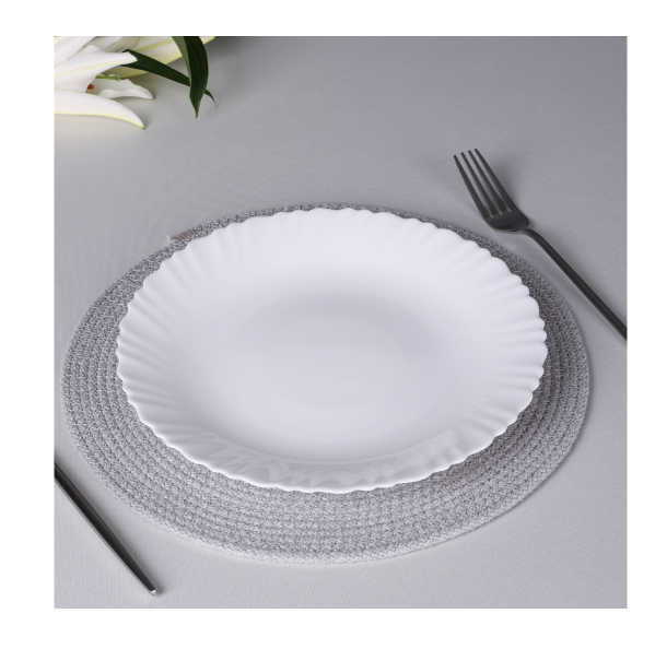  Тарелка 240мм подстанов Бьянко плюс опал.стекло 818-028 Millimi