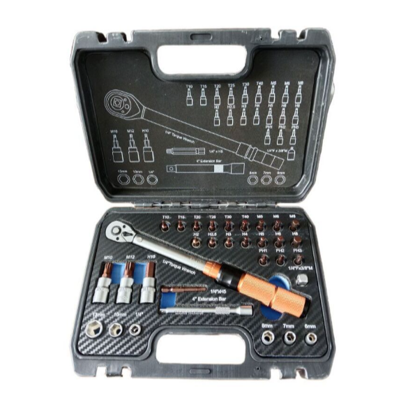  Набор торцевых головок и бит с динамометрическим ключом 31шт,1/4" MTW-31-SET Maxpiler