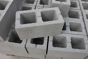  Блок бетонный 2х пустот. (1шт-19,5кг)